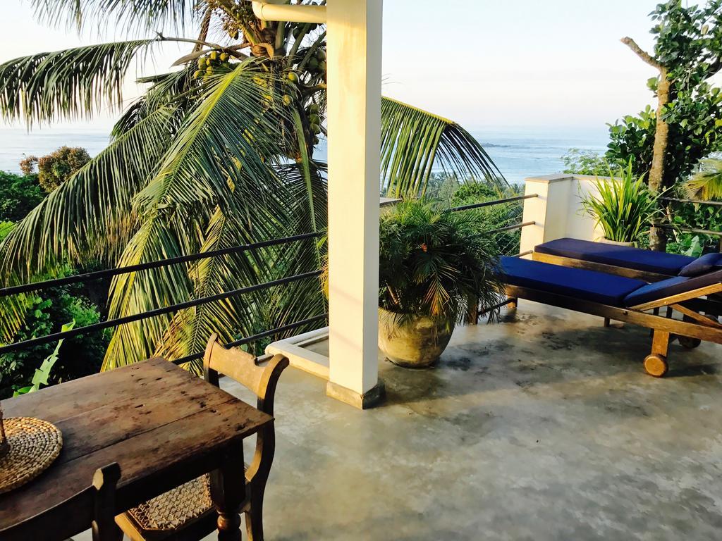 Lara'S Place Unawatuna Extérieur photo
